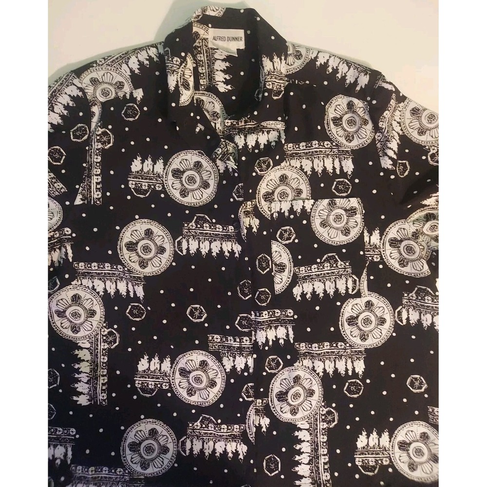 Alfred Dunner‎ Womens 18 Black White Medallion Print Short Sleeve Button Down